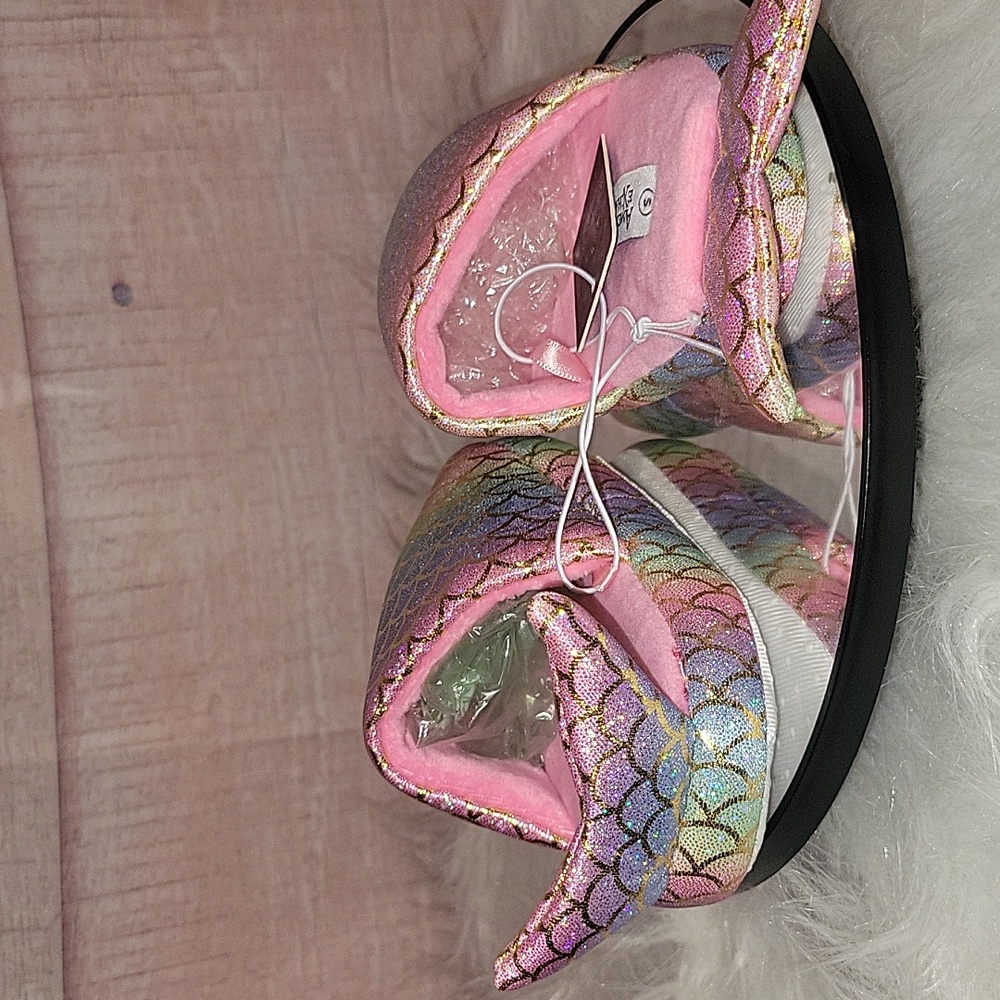 American Exchange Mermaid Slippers - Picture 5 of 8